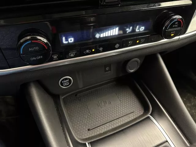 Nissan Qashqai DIG-T 140 N-Connecta 103 kW (140 CV) de segunda mano