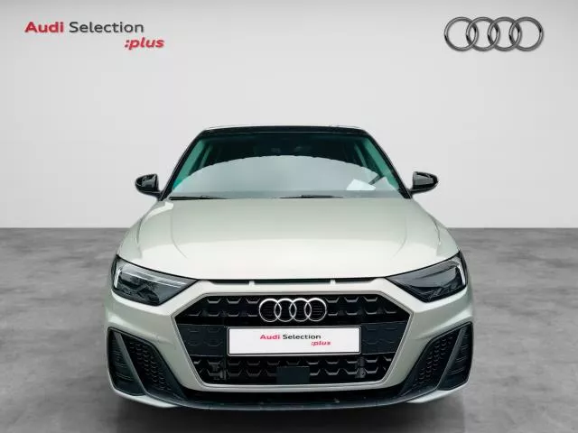 Audi A1 Adrenalin edition 30 TFSI 81 kW (110 CV) S tronic de segunda mano