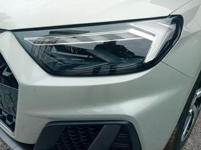 Audi A1 Adrenalin edition 30 TFSI 81 kW (110 CV) S tronic de segunda mano