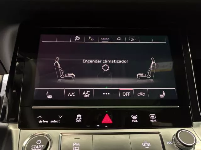 Audi Q8 S line 55 quattro 300 kW (408 CV) de segunda mano