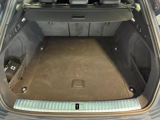 Audi Q8 S line 55 quattro 300 kW (408 CV) de segunda mano