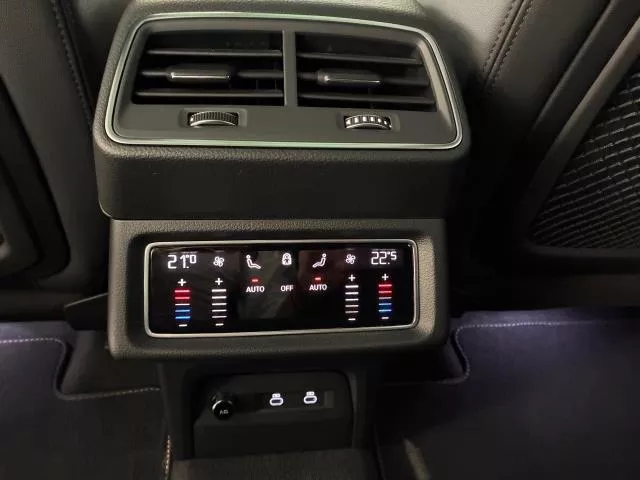 Audi Q8 S line 55 quattro 300 kW (408 CV) de segunda mano