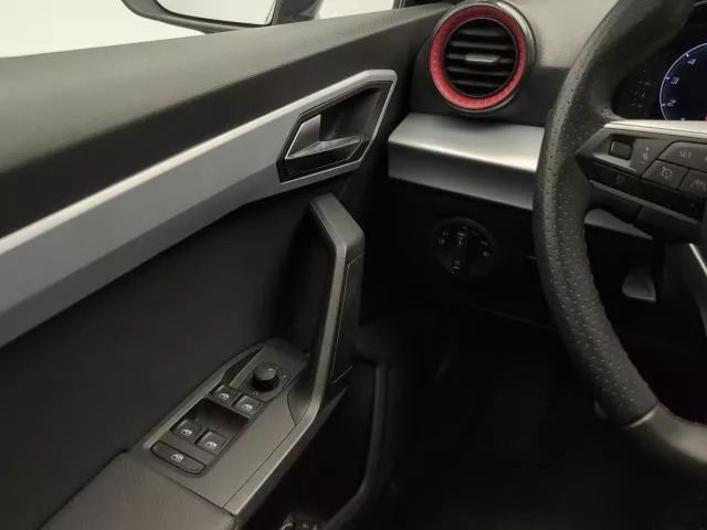 SEAT Arona 1.0 TSI FR XL RX 81 kW (110 CV) de segunda mano
