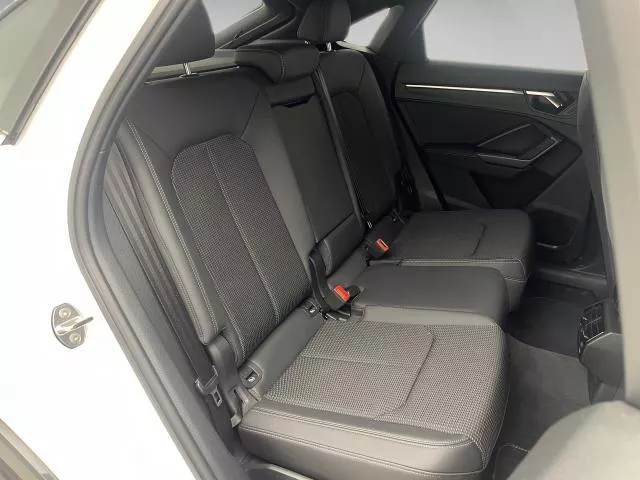 Audi Q3 S line 35 TDI 110 kW (150 CV) S tronic de segunda mano