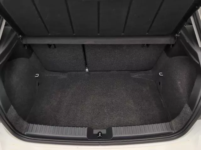 SEAT Ibiza 1.0 MPI Reference XL 59 kW (80 CV) de segunda mano