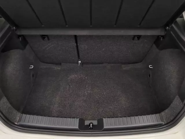SEAT Ibiza 1.0 MPI Reference XL 59 kW (80 CV) de segunda mano