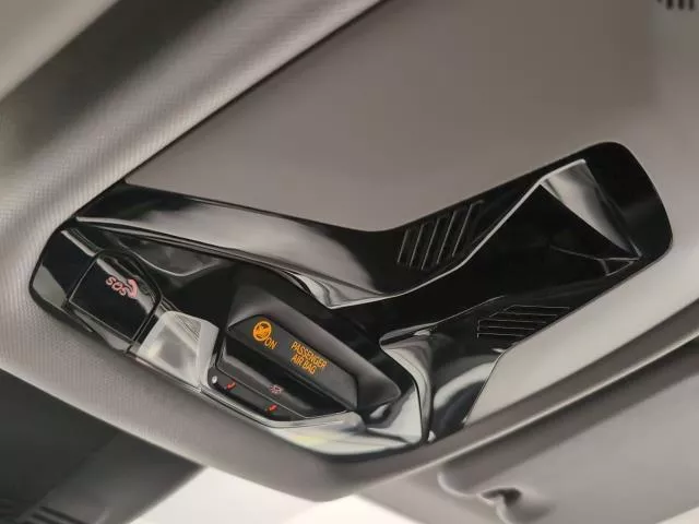 BMW Serie 1 118i 103 kW (140 CV) de segunda mano