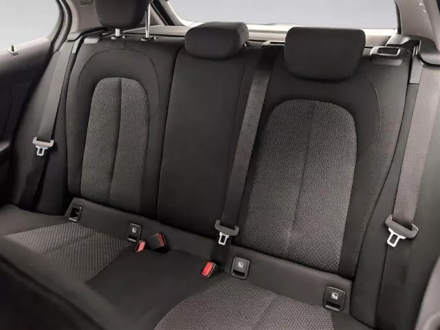 BMW Serie 1 118i 103 kW (140 CV) de segunda mano