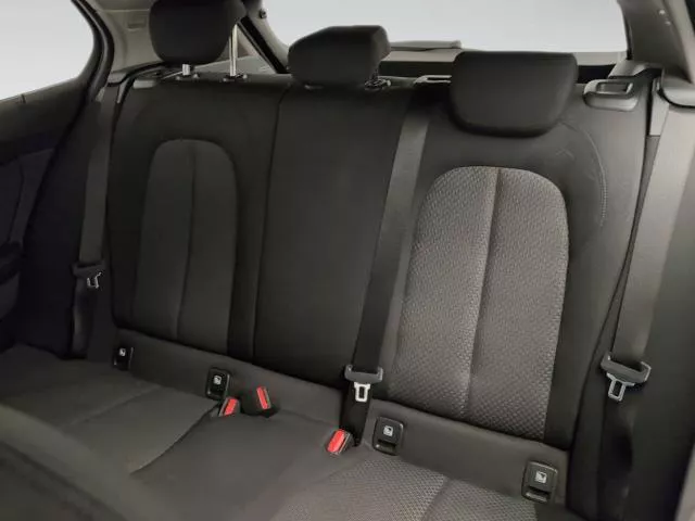 BMW Serie 1 118i 103 kW (140 CV) de segunda mano