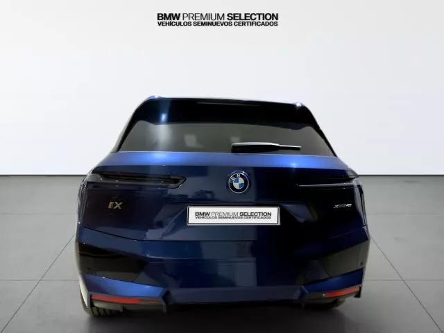 BMW iX xDrive40 240 kW (326 CV) de segunda mano