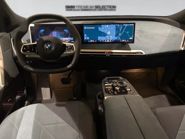 BMW iX xDrive40 240 kW (326 CV) de segunda mano