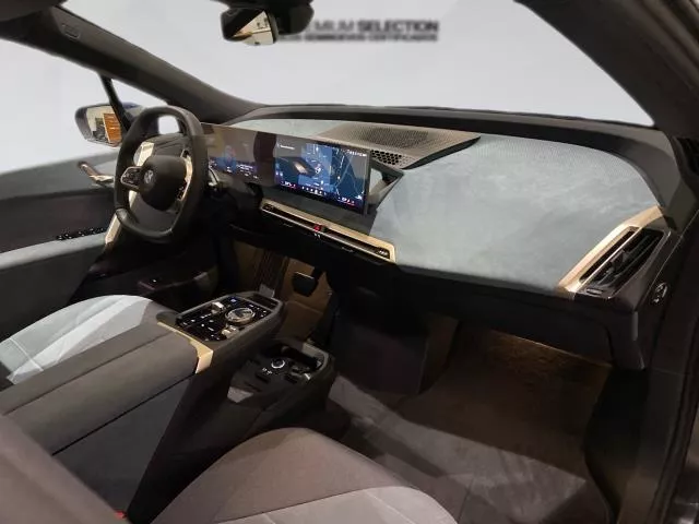 BMW iX xDrive40 240 kW (326 CV) de segunda mano