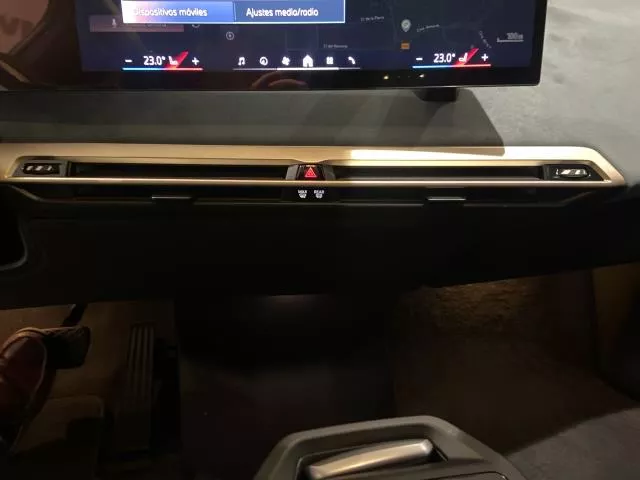 BMW iX xDrive40 240 kW (326 CV) de segunda mano