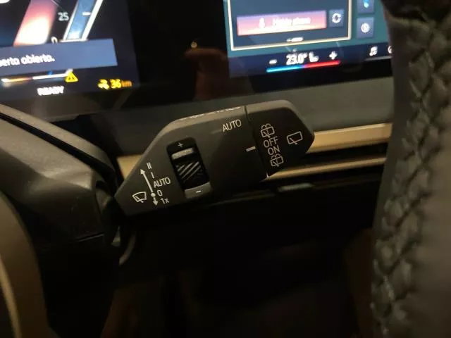 BMW iX xDrive40 240 kW (326 CV) de segunda mano