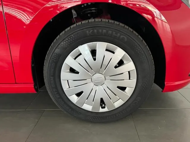 SEAT Ibiza 1.0 MPI Reference XL 59 kW (80 CV) de segunda mano
