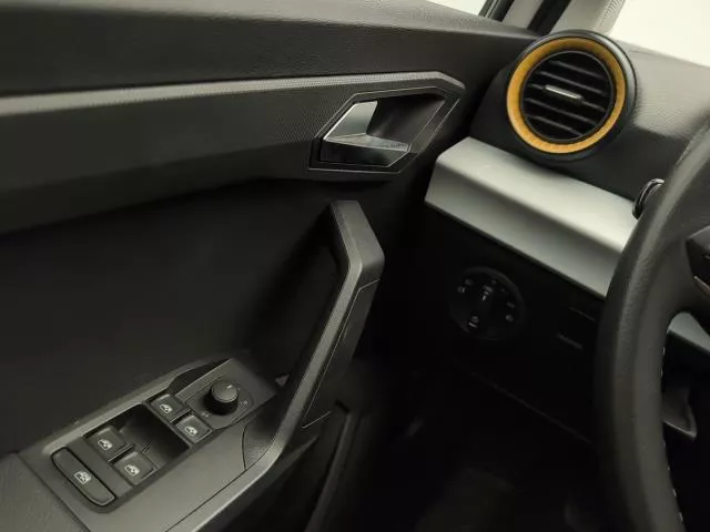 SEAT Ibiza 1.0 TSI Style XL 70 kW (95 CV) de segunda mano