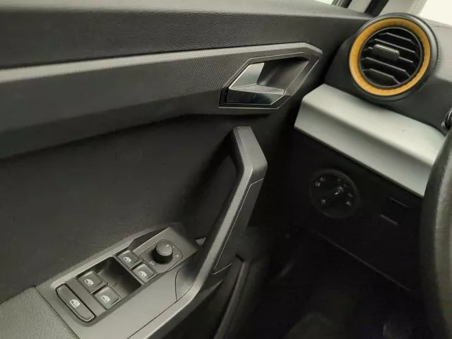 SEAT Ibiza 1.0 TSI Style XL 70 kW (95 CV) de segunda mano