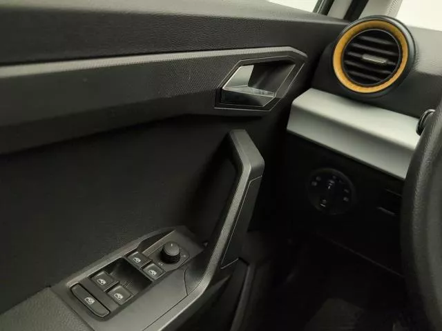 SEAT Ibiza 1.0 TSI Style XL 70 kW (95 CV) de segunda mano
