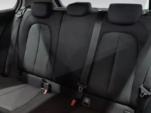 BMW Serie 1 118i 103 kW (140 CV) de segunda mano