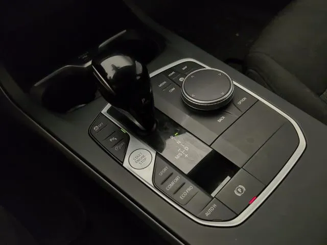 BMW Serie 1 118i 100 kW (136 CV) de segunda mano
