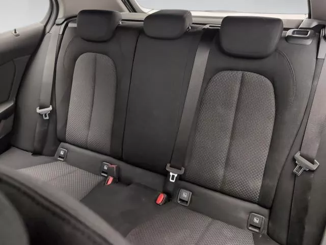 BMW Serie 1 118i 103 kW (140 CV) de segunda mano