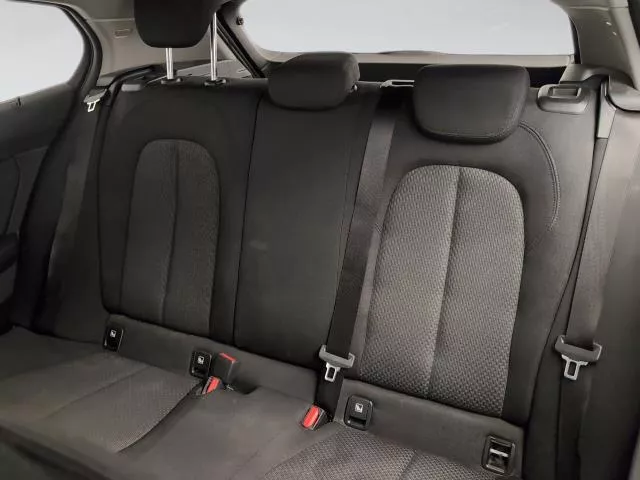 BMW Serie 1 118i 103 kW (140 CV) de segunda mano