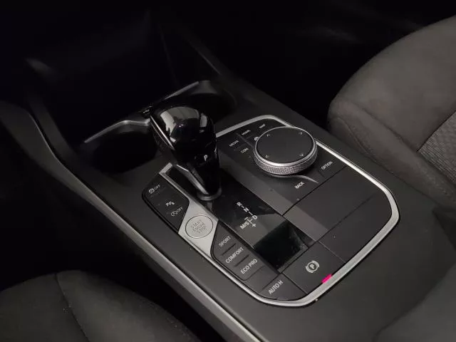 BMW Serie 1 118i 103 kW (140 CV) de segunda mano
