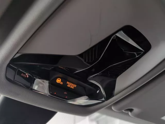 BMW Serie 1 118i 103 kW (140 CV) de segunda mano