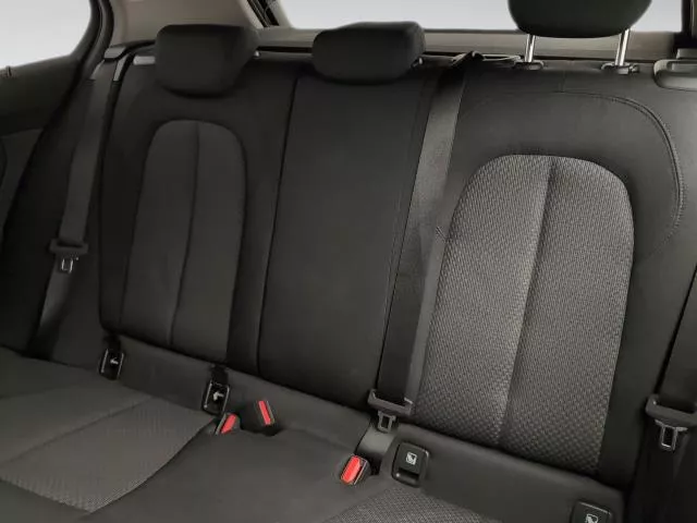 BMW Serie 1 118i 103 kW (140 CV) de segunda mano