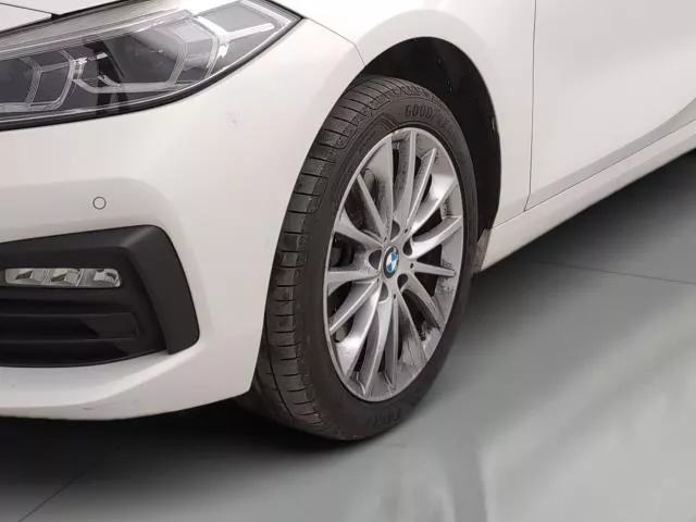 BMW Serie 1 118i 103 kW (140 CV) de segunda mano