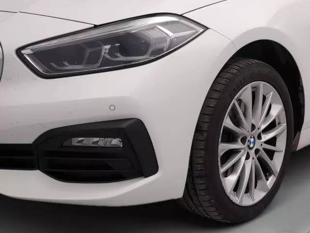 BMW Serie 1 118i 103 kW (140 CV) de segunda mano