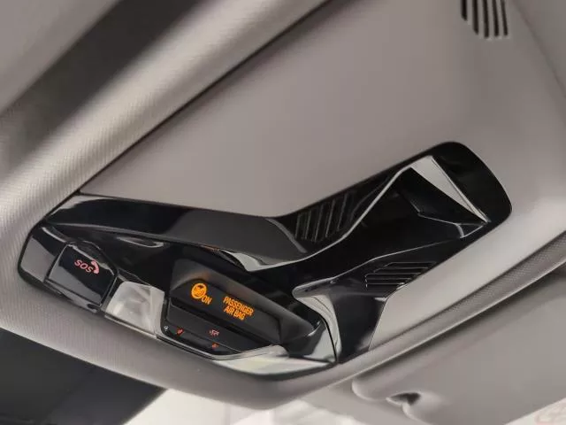 BMW Serie 1 118i 103 kW (140 CV) de segunda mano