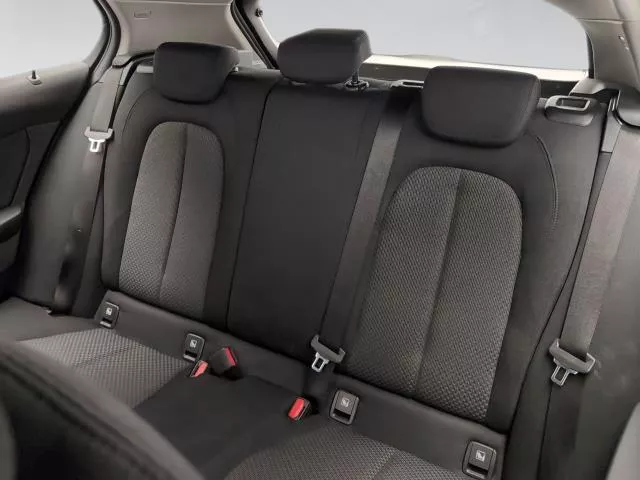 BMW Serie 1 118i 103 kW (140 CV) de segunda mano