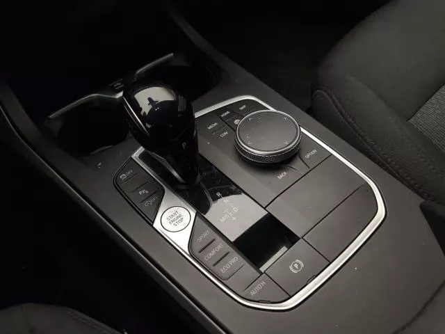 BMW Serie 1 118i 103 kW (140 CV) de segunda mano