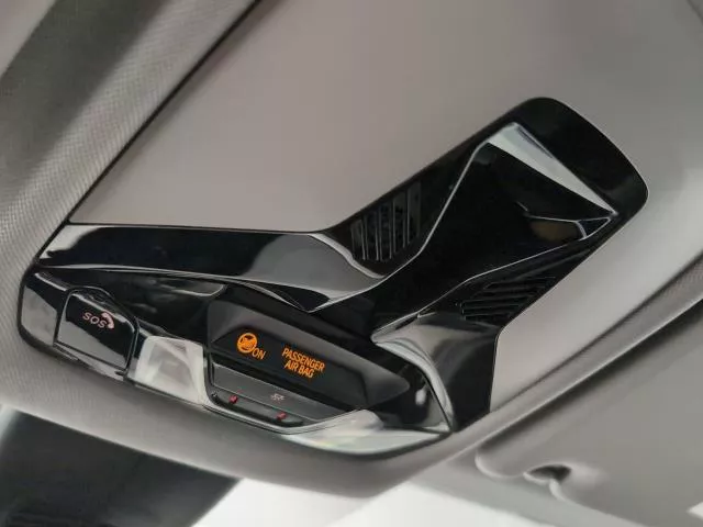 BMW Serie 1 118i 103 kW (140 CV) de segunda mano