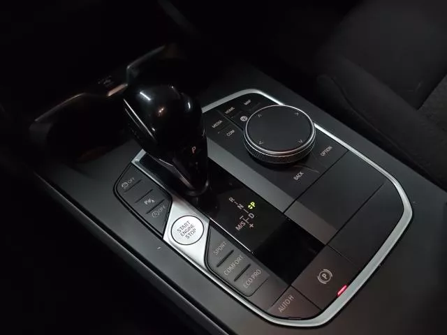 BMW Serie 1 118i 103 kW (140 CV) de segunda mano