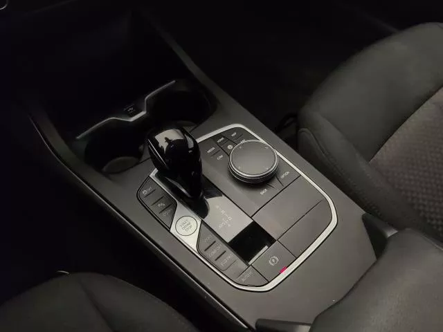 BMW Serie 1 118i 103 kW (140 CV) de segunda mano