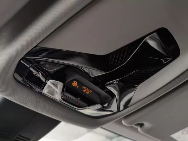 BMW Serie 1 118i 103 kW (140 CV) de segunda mano