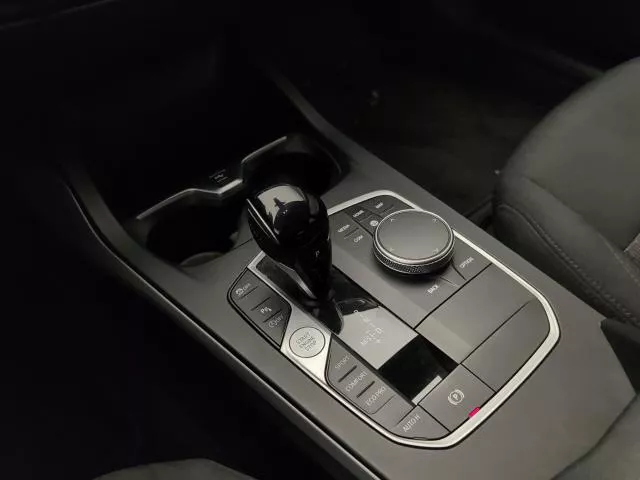 BMW Serie 1 118i 103 kW (140 CV) de segunda mano