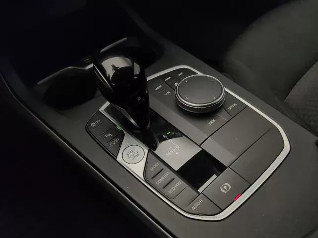 BMW Serie 1 118i 103 kW (140 CV) de segunda mano