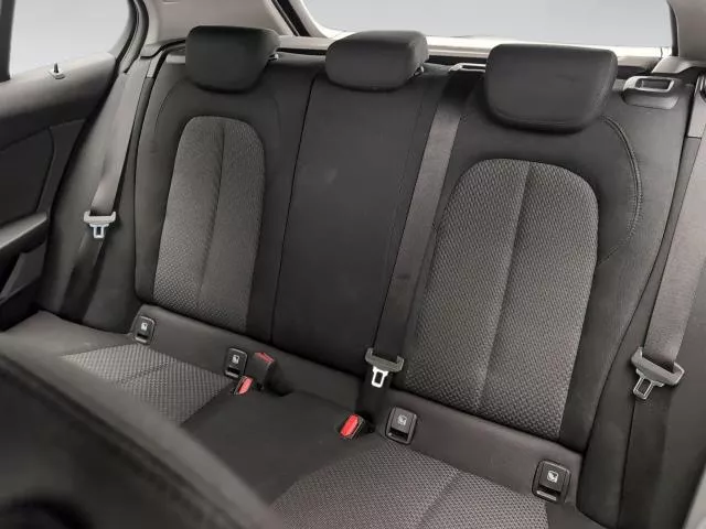BMW Serie 1 118i 103 kW (140 CV) de segunda mano