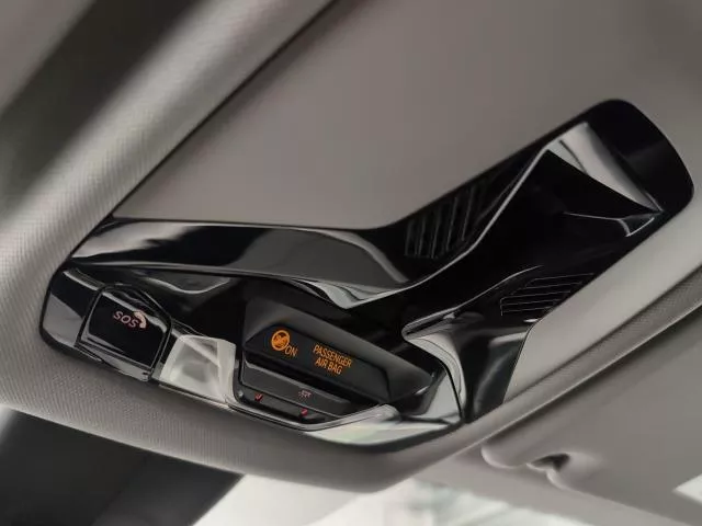 BMW Serie 1 118i 103 kW (140 CV) de segunda mano