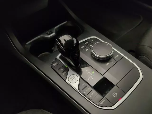 BMW Serie 1 118i 103 kW (140 CV) de segunda mano