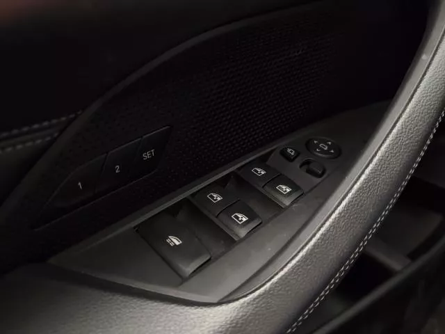 BMW Serie 4 420d Cabrio 140 kW (190 CV) de segunda mano