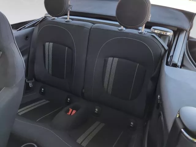 MINI Cabrio Cooper 100 kW (136 CV) de segunda mano