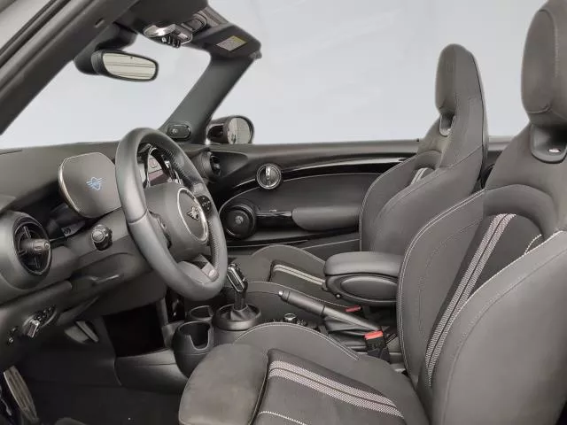 MINI Cabrio Cooper 100 kW (136 CV) de segunda mano