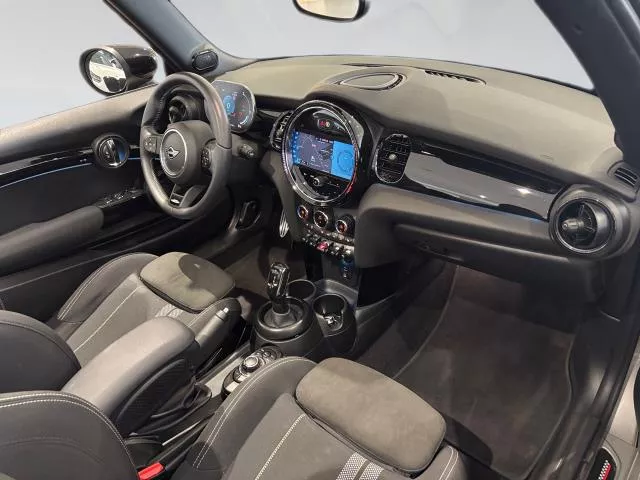 MINI Cabrio Cooper 100 kW (136 CV) de segunda mano