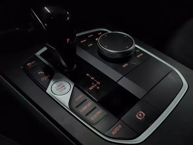 BMW Serie 1 118i 103 kW (140 CV) de segunda mano