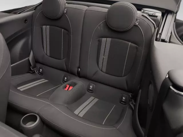 MINI Cabrio Cooper S 131 kW (178 CV) de segunda mano