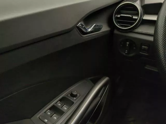 Skoda Fabia 1.0 TSI Design DSG 85 KW (115 CV) de segunda mano